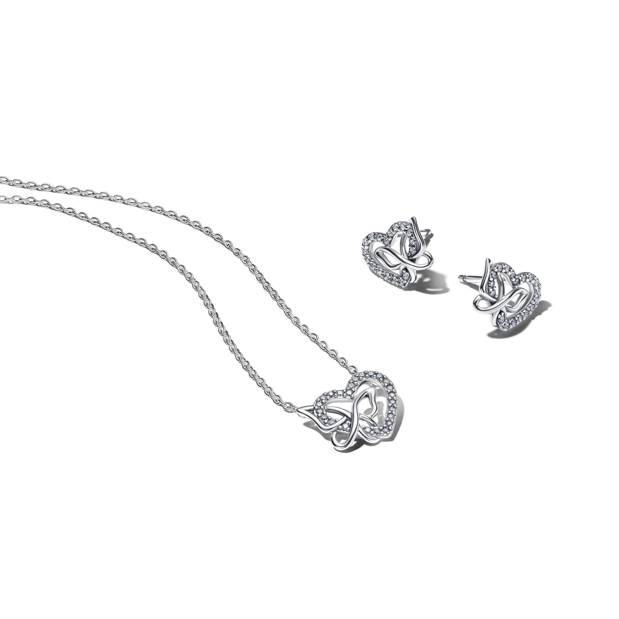 Sparkling Infinity Heart Collier Necklace